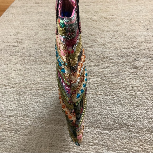 AUTH FENDI VINTAGE TAPESTRY FLORAL BEADED TEXTURED JEWELED SNAKE MINI TOTE BAG!! - Picture 9 of 14